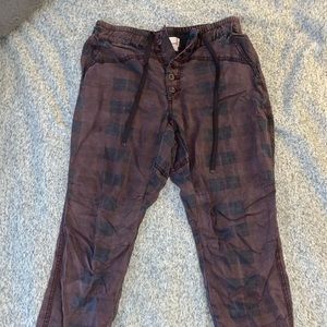Jogger-style pants with string